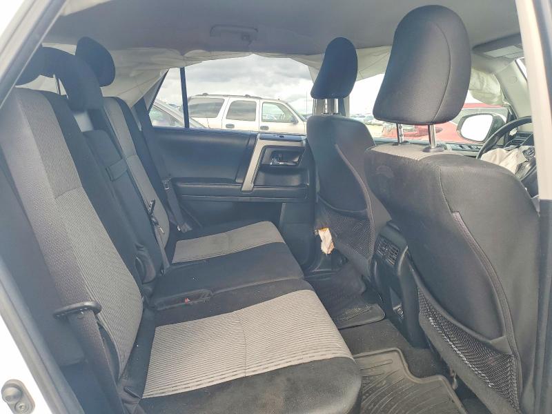 Photo 11 from auction – 2021 TOYOTA 4RUNNER with VIN JTEEU5JR0M5236432