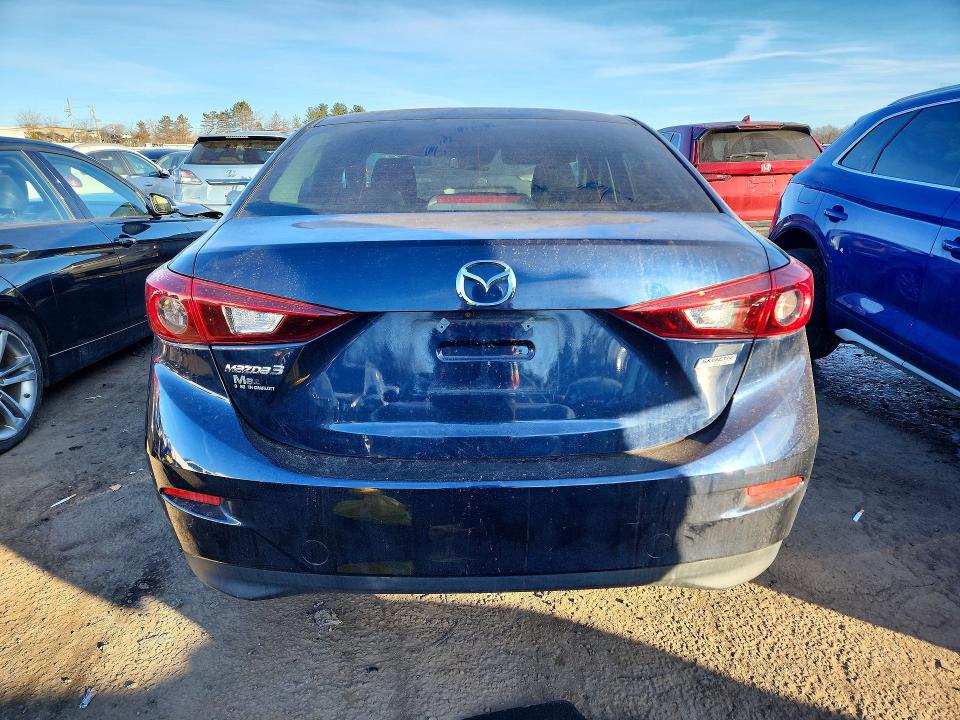 Photo 6 from auction – 2018 MAZDA 3 with VIN 3MZBN1U76JM230497
