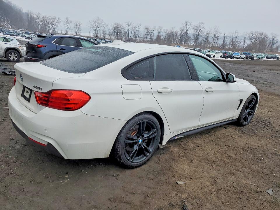 Photo 3 from auction – 2016 BMW 428 with VIN WBA4A9C59GGL88838