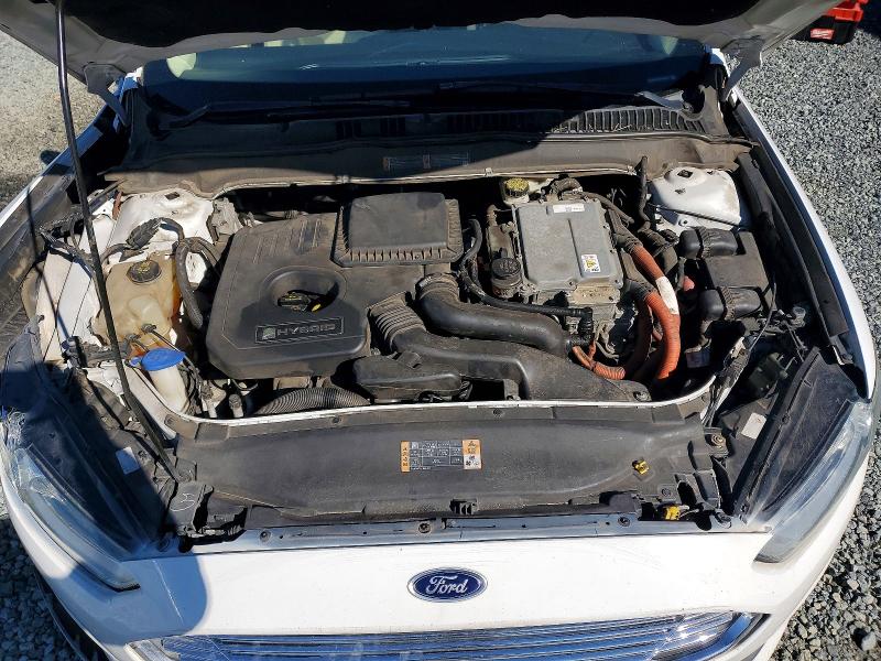 Photo 11 from auction – 2014 FORD FUSION with VIN 3FA6P0LU8ER196321