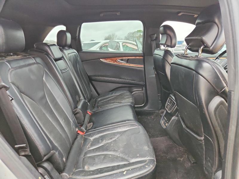 Photo 11 from auction – 2016 LINCOLN MKX with VIN 2LMTJ6LR8GBL24751
