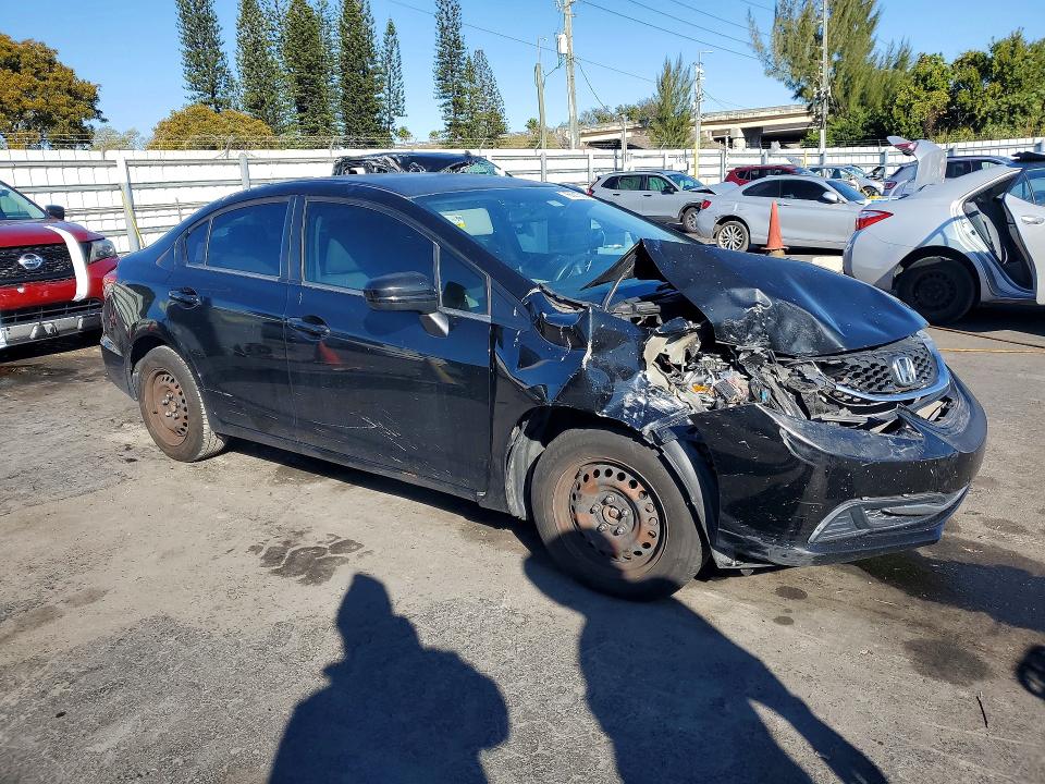 Photo 4 from auction – 2015 HONDA CIVIC LX with VIN 19XFB2F54FE051214