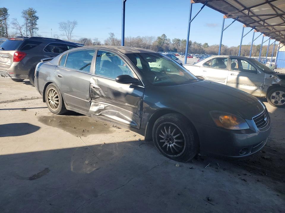 Photo 4 from auction – 2006 NISSAN ALTIMA S with VIN 1N4AL11D26N461902