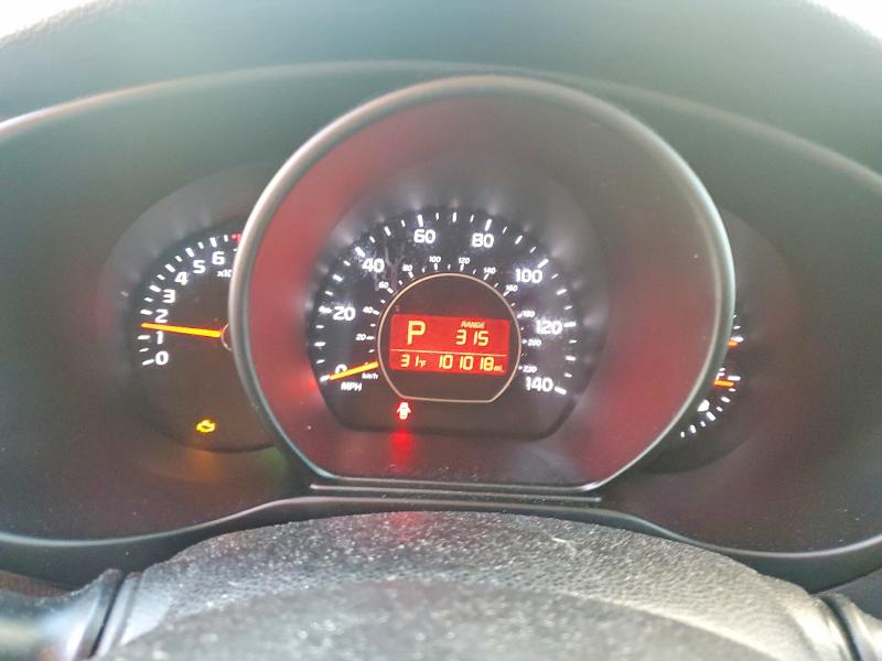 Photo 9 from auction – 2014 KIA SOUL with VIN KNDJP3A56E7009375