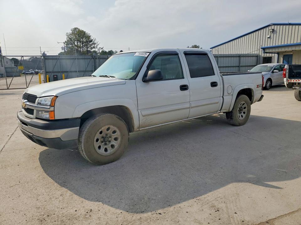 CHEVROLET SILVERADO 2005 with VIN 2GCEK13T851208599 - Photo from auction
