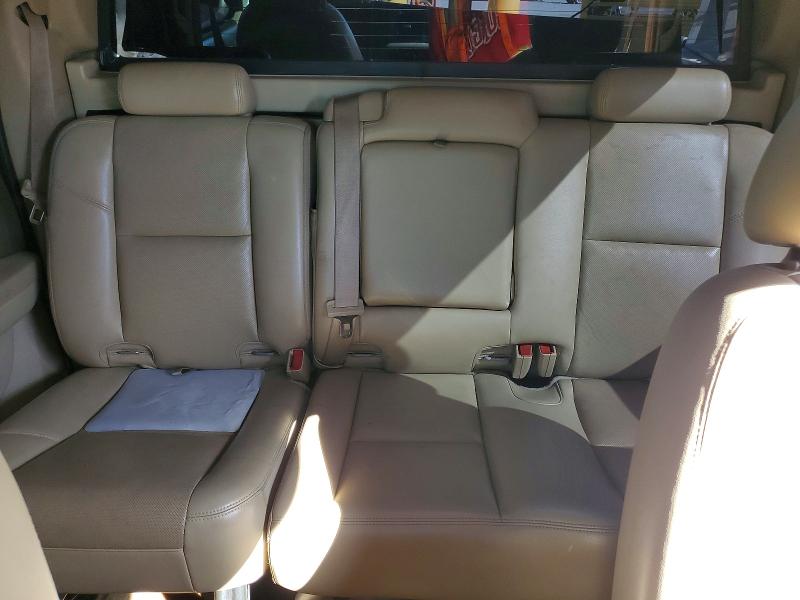 Photo 10 from auction – 2011 CHEVROLET AVALANCHE with VIN 3GNTKGE34BG252505