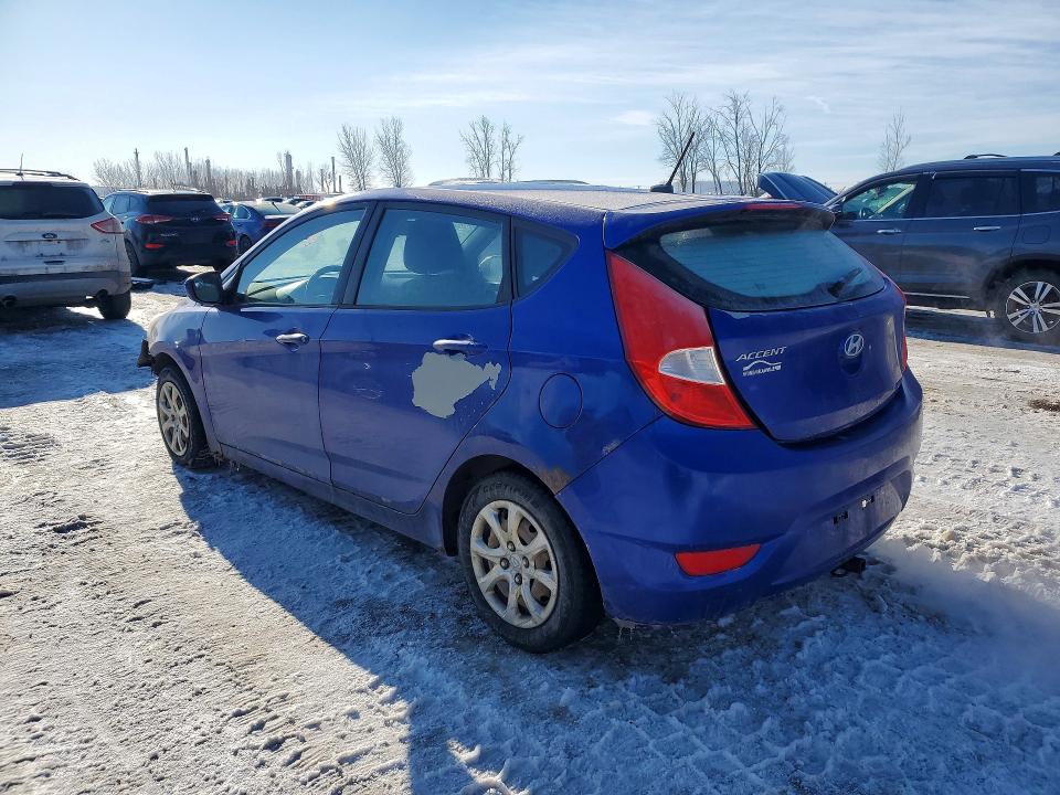 Photo 2 from auction – 2013 HYUNDAI ACCENT with VIN KMHCT5AE6DU059401