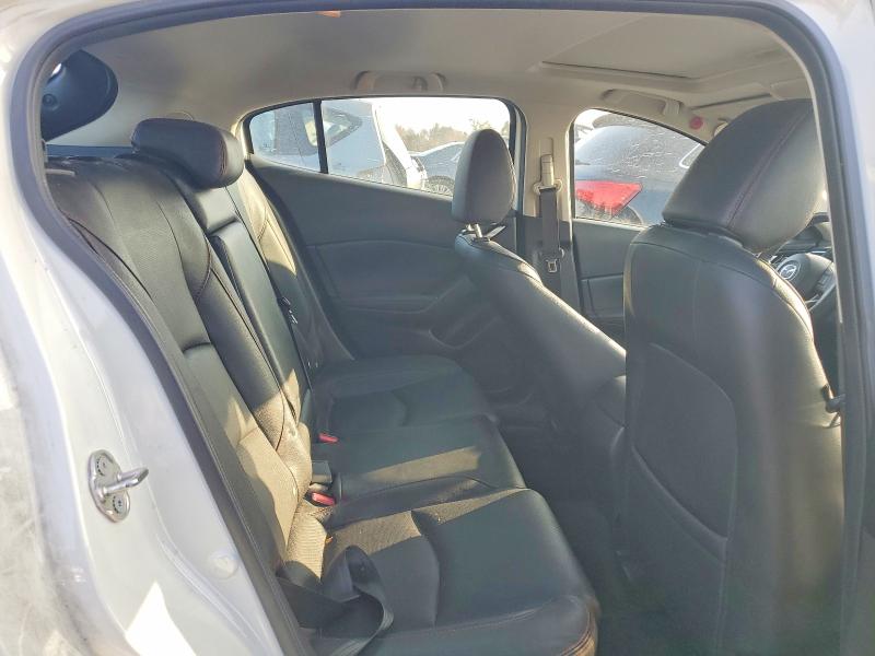 Photo 10 from auction – 2015 MAZDA 3 GRAND TO with VIN JM1BM1M32F1271815