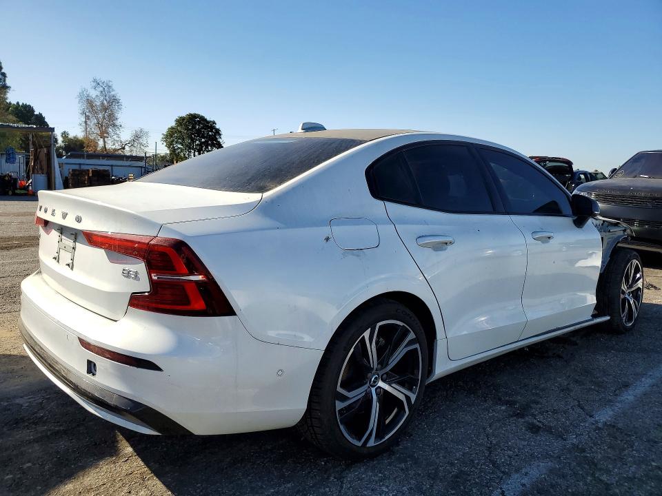 Photo 3 from auction – 2024 VOLVO S60 with VIN 7JRL12FL8RG310331