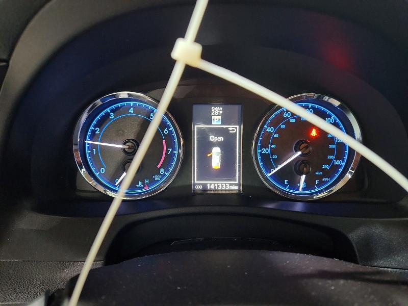 Photo 9 from auction – 2017 TOYOTA COROLLA with VIN 2T1BURHE0HC930127