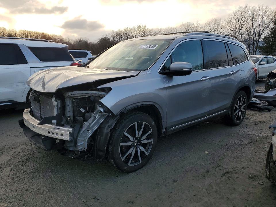 HONDA PILOT 2019 with VIN 5FNYF6H99KB063254 - Photo from auction