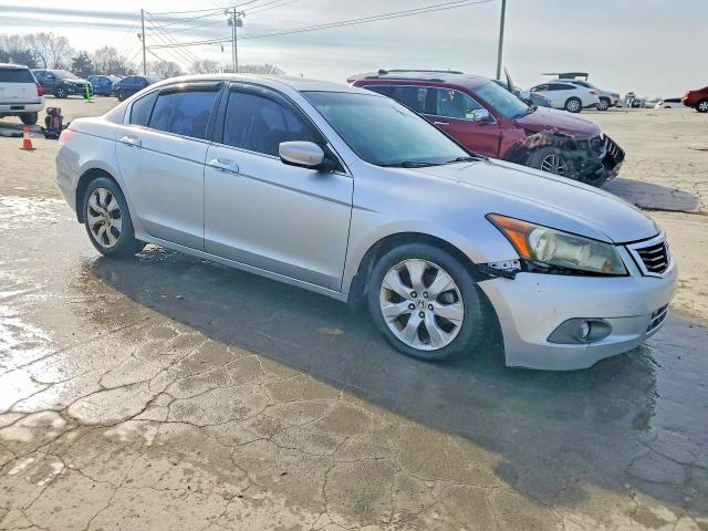 Photo 4 from auction – 2010 HONDA ACCORD with VIN 1HGCP2F86AA064641