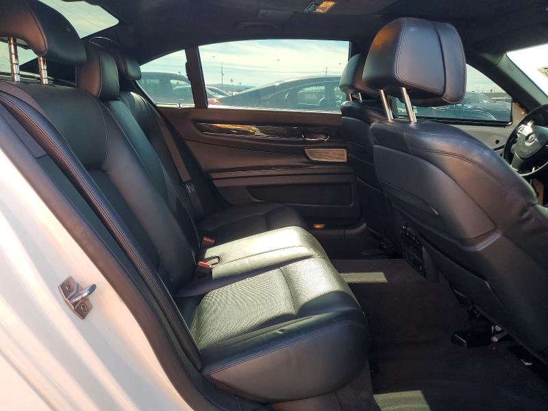 Photo 10 from auction – 2013 BMW ALPINA B7 with VIN WBAYE8C57DDS15977
