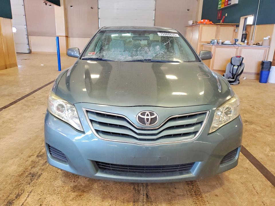 Photo 5 from auction – 2011 TOYOTA CAMRY with VIN 4T4BF3EK3BR125218