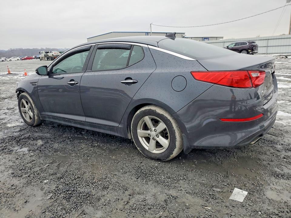 Photo 2 from auction – 2015 KIA OPTIMA LX with VIN KNAGM4A72F5633713
