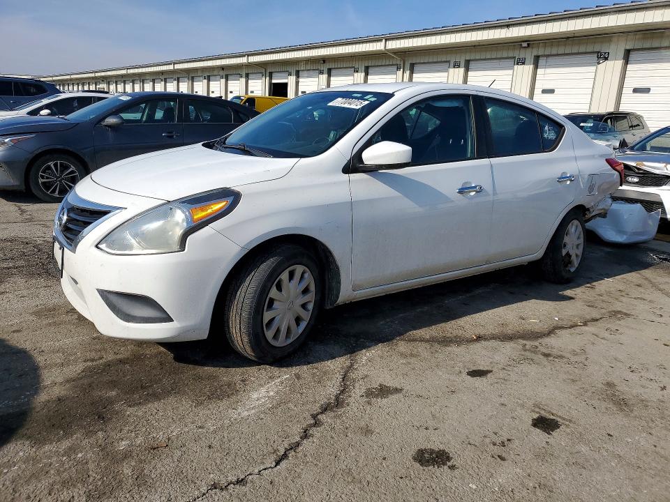 NISS VERSA 2016 with VIN 3N1CN7AP7GL862831 - Photo from auction