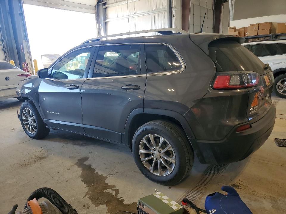 Photo 2 from auction – 2019 JEEP CHEROKEE with VIN 1C4PJMLB7KD305703