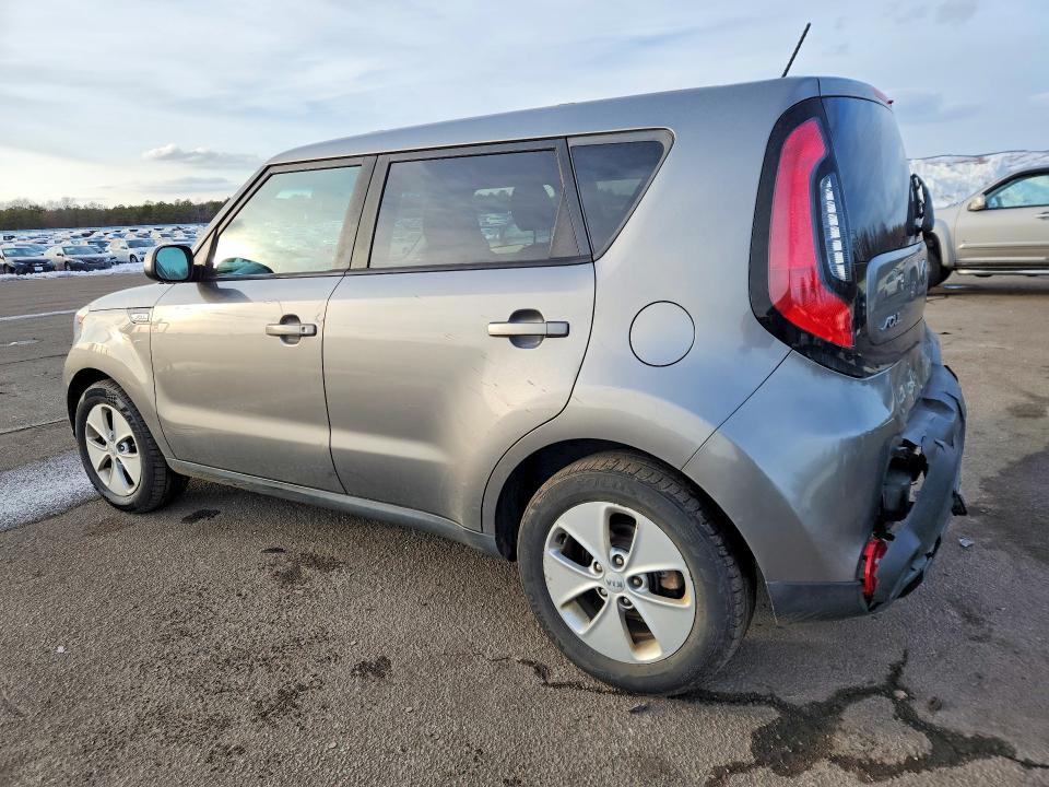 Photo 2 from auction – 2015 KIA SOUL with VIN KNDJN2A21F7221012