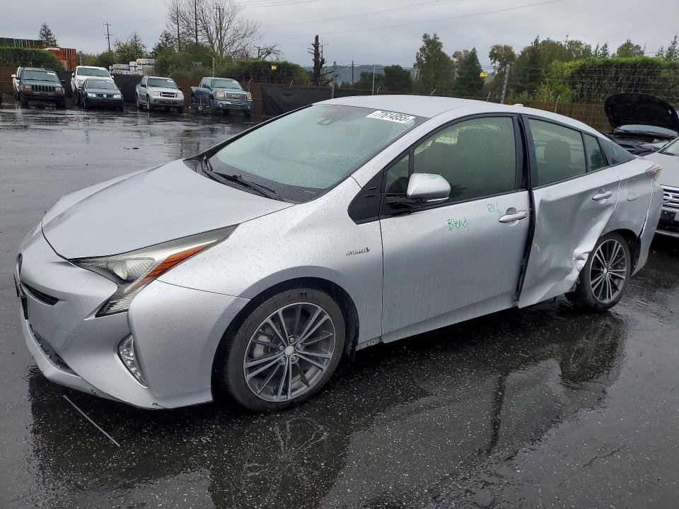 TOYOTA PRIUS 2016 with VIN JTDKARFU4G3022726 - Photo from auction