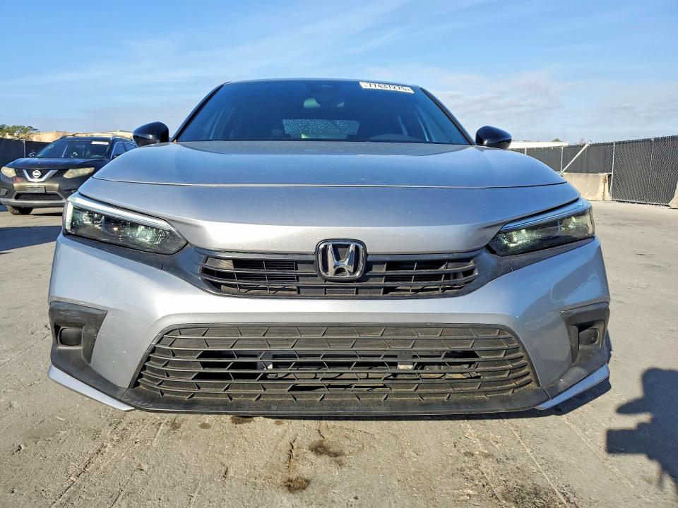 Photo 5 from auction – 2023 HONDA CIVIC with VIN 2HGFE2F57PH558218