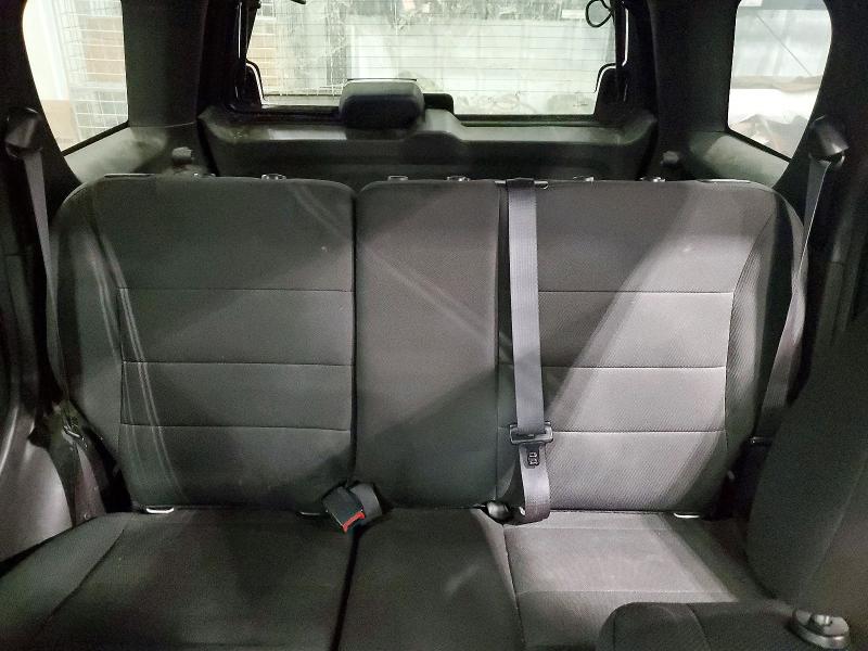 Photo 10 from auction – 2010 FORD ESCAPE with VIN 1FMCU0DG7AKA42269