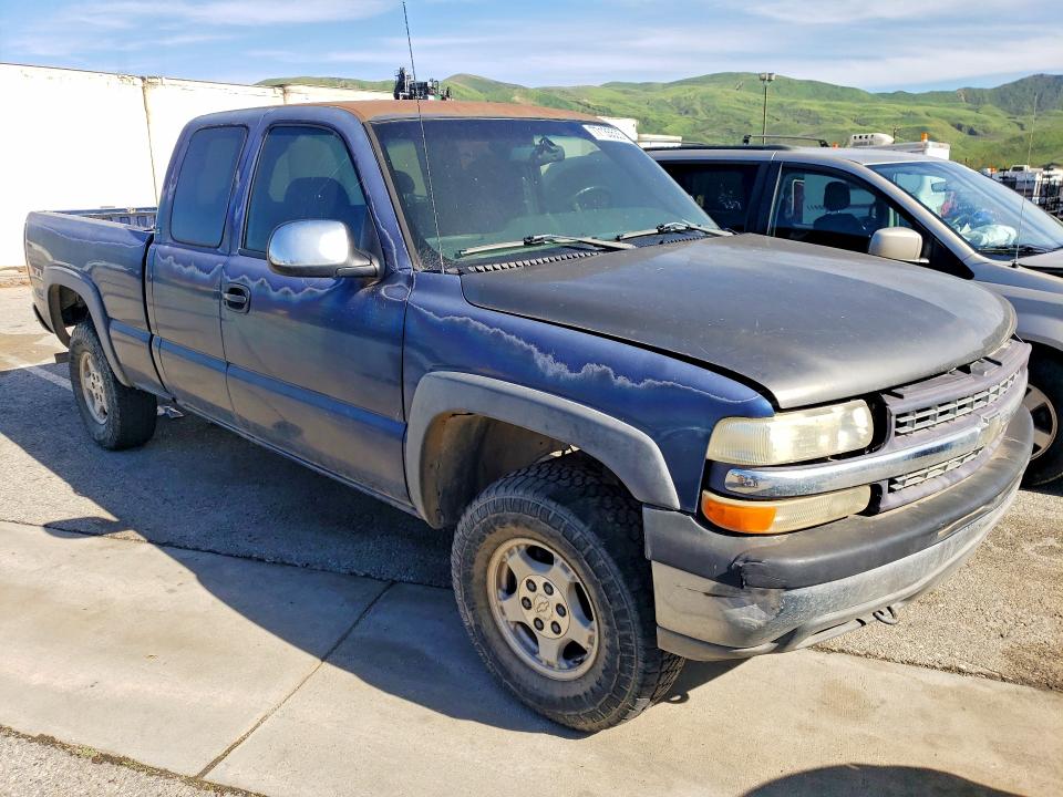 Photo 4 from auction – 2001 CHEVROLET SILVERADO with VIN 1GCEK19T41E196368