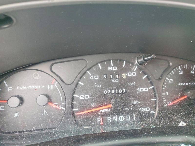 Photo 9 from auction – 2003 FORD TAURUS SES with VIN 1FAFP55203A226802