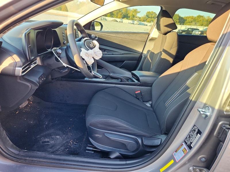 Photo 7 from auction – 2022 HYUNDAI ELANTRA with VIN KMHLM4AG2NU360323