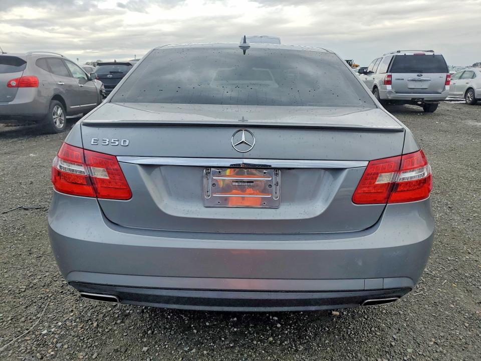 Photo 6 from auction – 2012 MERCEDES-BENZ E 350 with VIN WDDHF5KB4CA591743