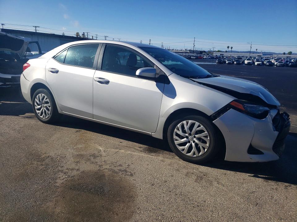 صورة رقم 4 من المزاد - 2018 TOYOTA COROLLA مع VIN 2T1BURHE0JC050261