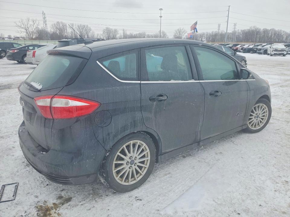 Photo 3 from auction – 2016 FORD C-MAX PREM with VIN 1FADP5CU2GL119269