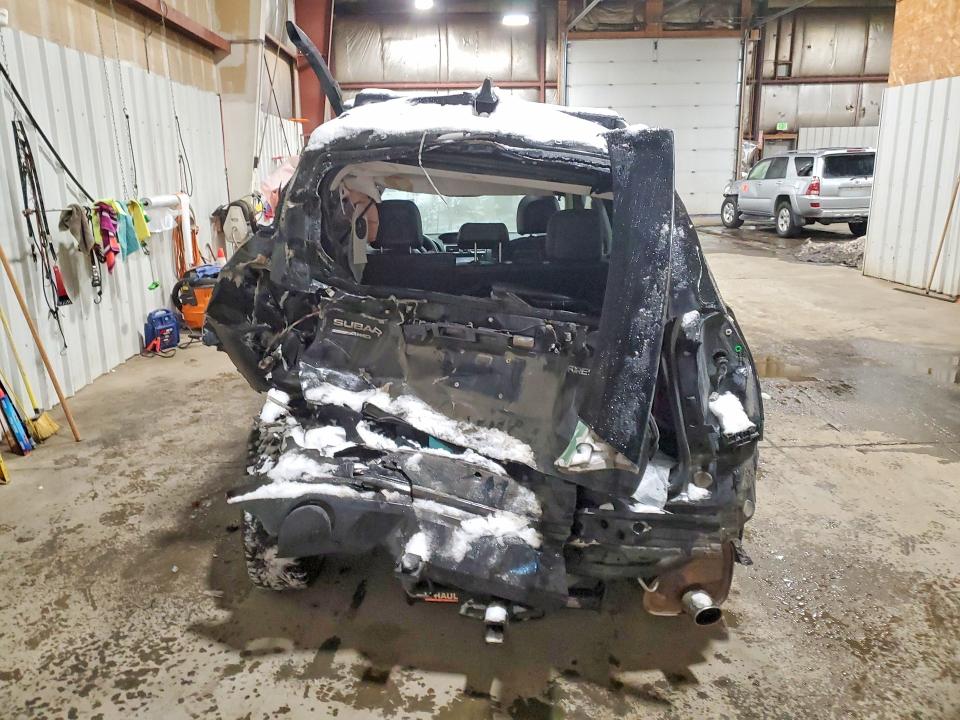 Photo 6 from auction – 2016 SUBARU FORESTER with VIN JF2SJAHC8GH441883
