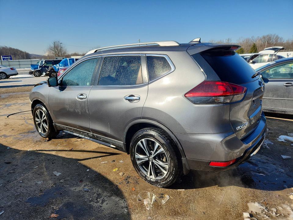 Photo 2 from auction – 2020 NISSAN ROGUE with VIN 5N1AT2MT7LC788219
