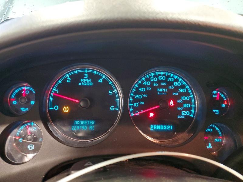 Photo 9 from auction – 2007 CHEVROLET SILVERADO with VIN 1GCEK190X7Z583708