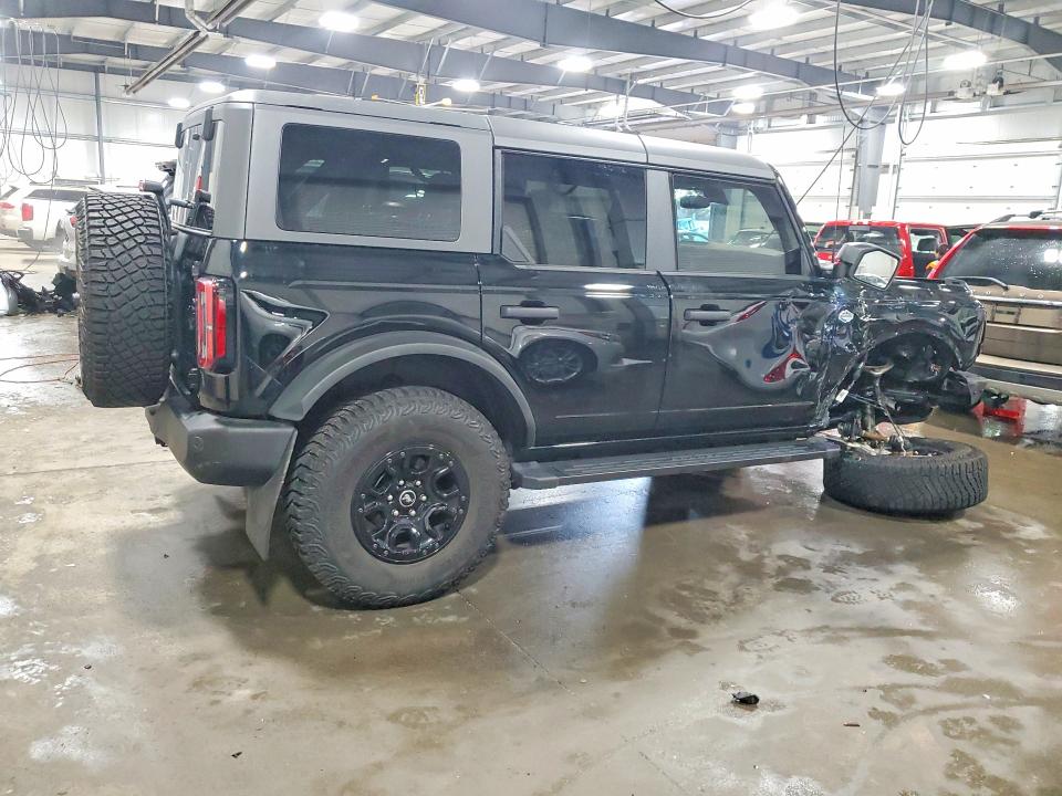 Photo 3 from auction – 2024 FORD BRONCO WIL with VIN 1FMEE2BP7RLA72365