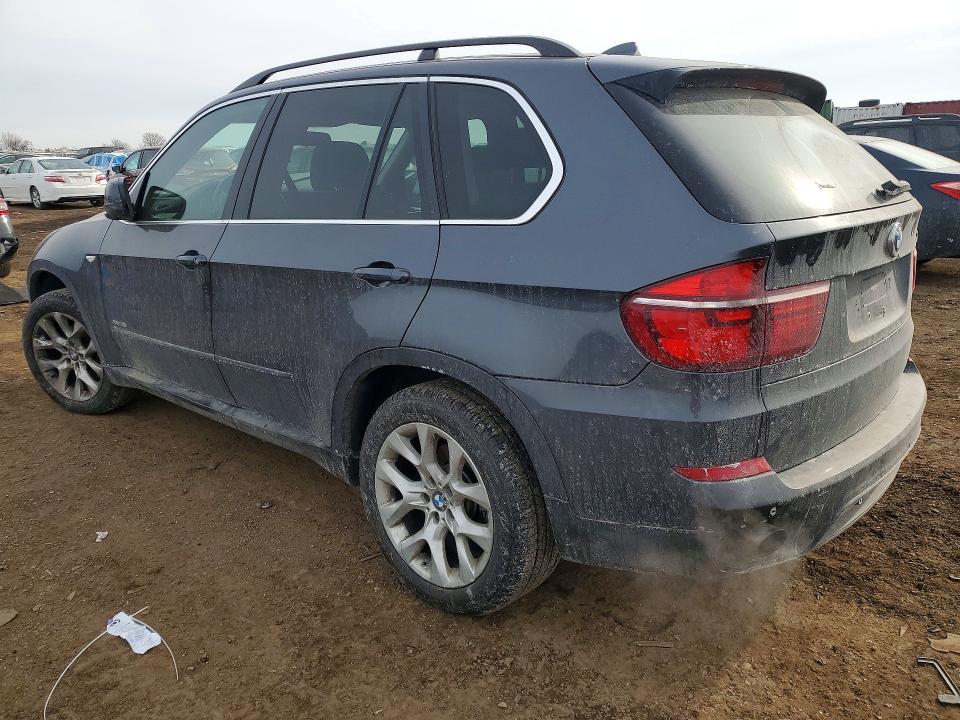 Photo 2 from auction – 2013 BMW X5 XDRIVE3 with VIN 5UXZV4C54D0E04904