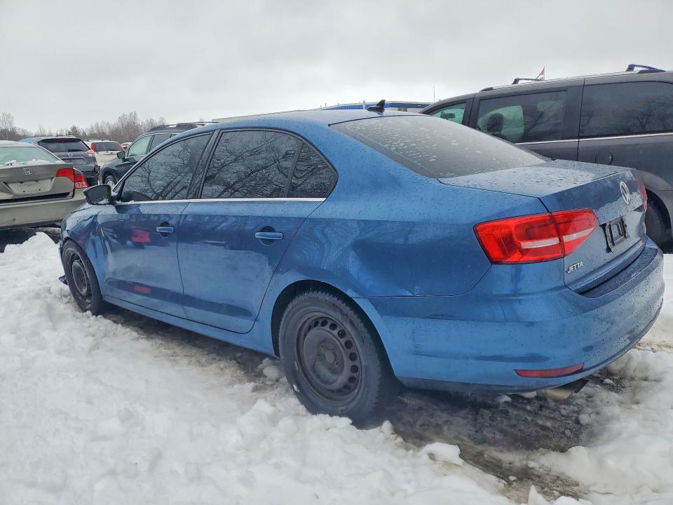 Photo 2 from auction – 2015 VOLKSWAGEN JETTA with VIN 3VWL07AJ2FM243972