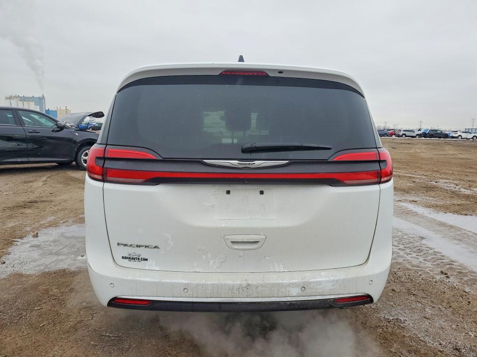 Photo 6 from auction – 2024 CHRYSLER PACIFICA with VIN 2C4RC1BG4RR115850