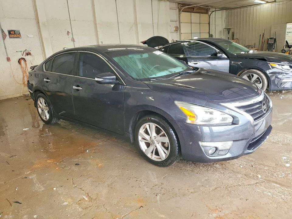 Photo 4 from auction – 2013 NISSAN ALTIMA 2.5 with VIN 1N4AL3AP2DC107103