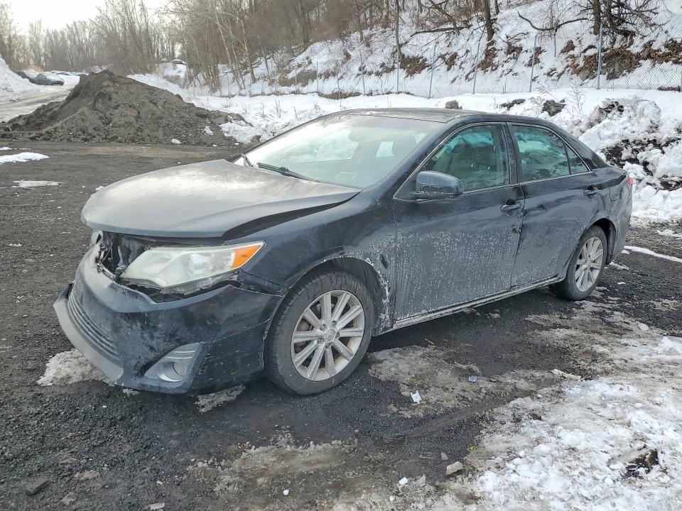 TOYOTA CAMRY L 2014 with VIN 4T4BF1FK6ER384826 - Photo from auction