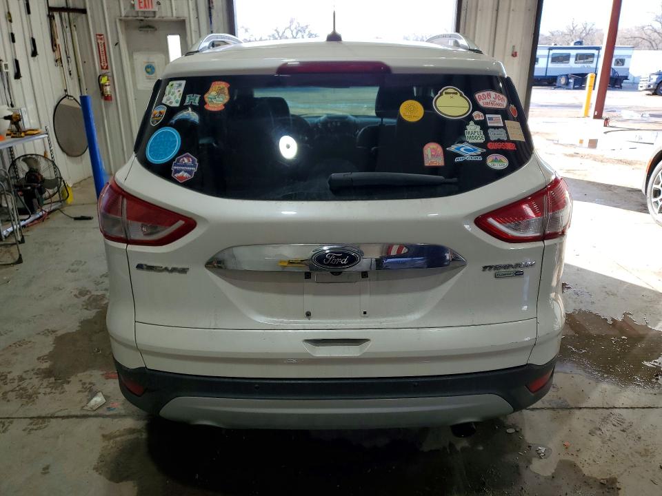 Photo 6 from auction – 2016 FORD ESCAPE with VIN 1FMCU9J94GUB77653