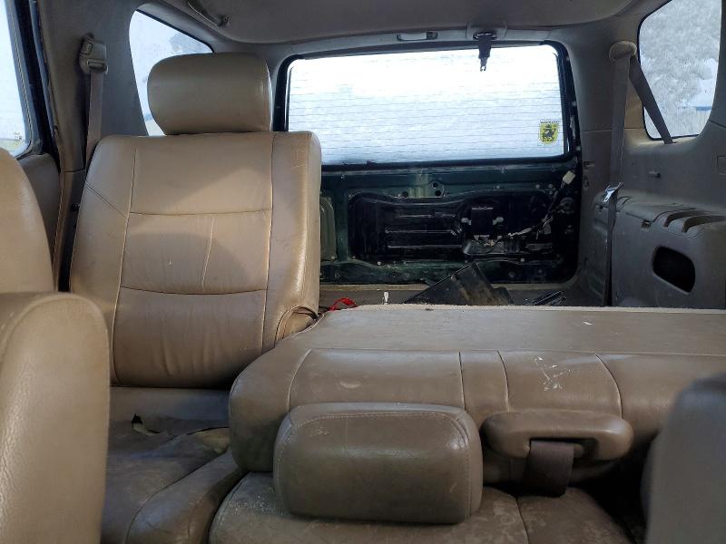 Photo 10 from auction – 2002 TOYOTA SEQUOIA LI with VIN 5TDBT48A72S128756