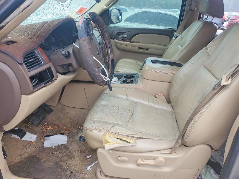 Photo 7 from auction – 2007 GMC YUKON with VIN 1GKFC13J47J117858
