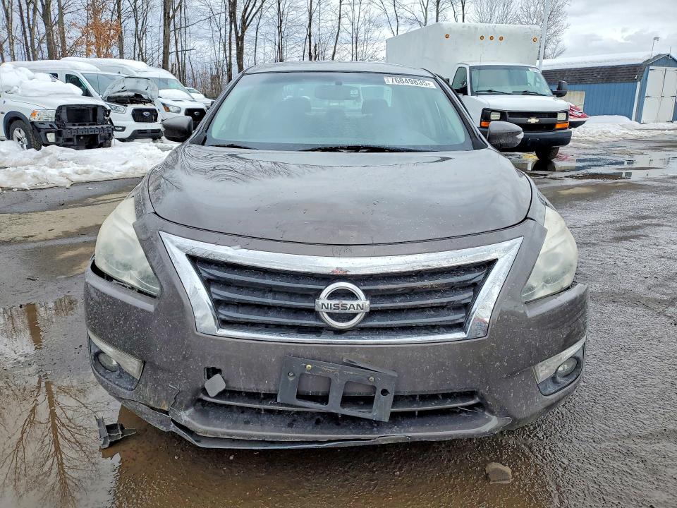 Photo 5 from auction – 2015 NISS ALTIMA with VIN 1N4AL3AP2FN358968