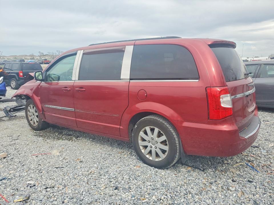 Photo 2 from auction – 2011 CHRYSLER TOWN & COUNTRY with VIN 2A4RR8DG0BR714510