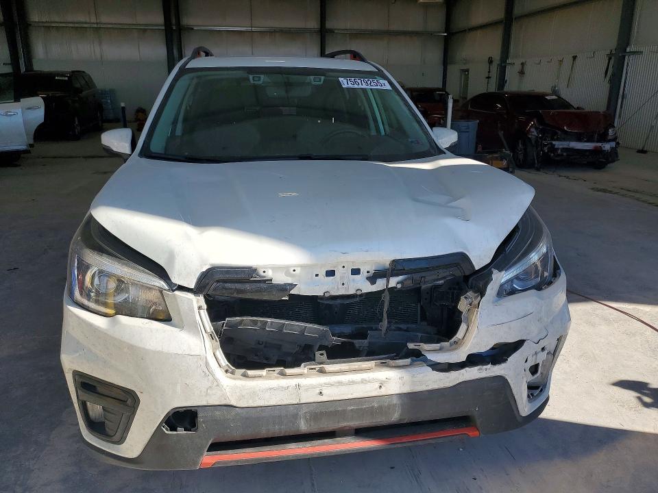 Photo 5 from auction – 2020 SUBARU FORESTER S with VIN JF2SKARC9LH547331