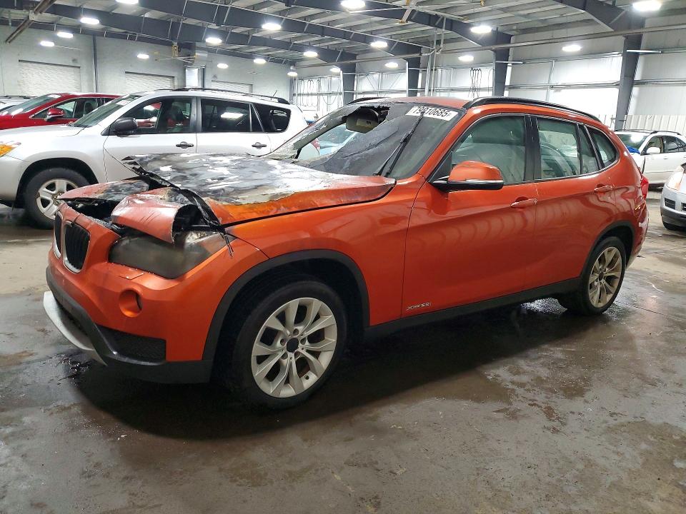 BMW X1 2014 with VIN WBAVL1C56EVY14638 - Photo from auction