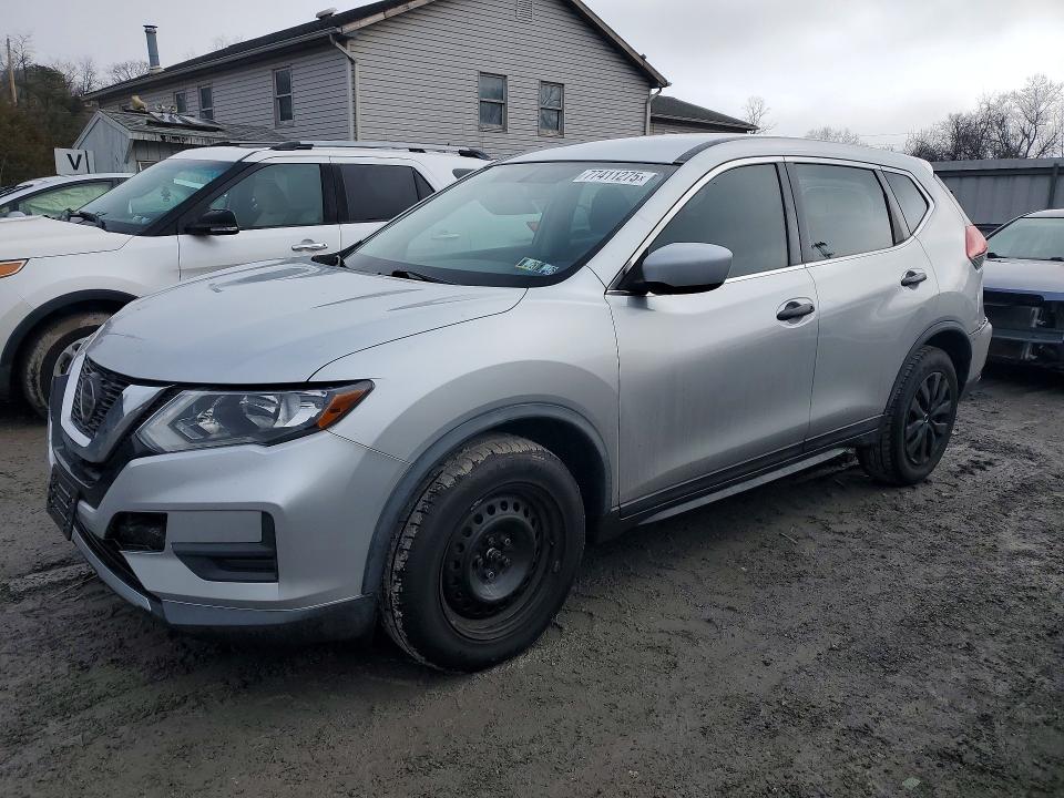 NISSAN ROGUE S 2018 with VIN KNMAT2MT2JP519314 - Photo from auction