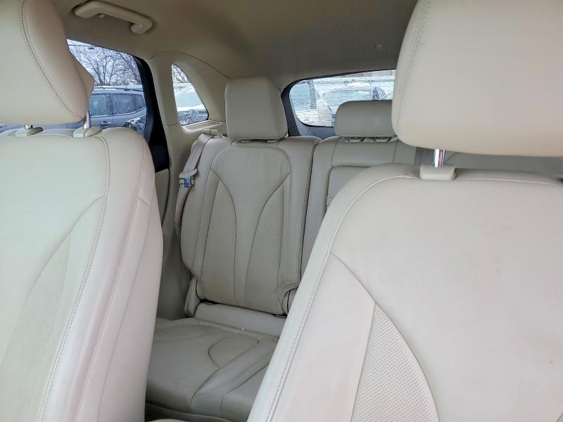 Фото 10 с аукциона – 2015 LINCOLN MKC с VIN 5LMTJ2AH5FUJ09087