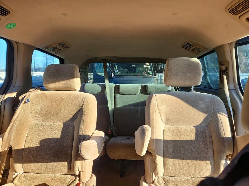 Photo 10 from auction – 2005 TOYOTA SIENNA with VIN 5TDZA23C05S368429